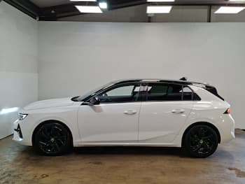 Used Vauxhall Astra 2023 for sale - 79665732: Photo