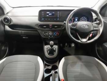 Used Hyundai i10 2023 for sale - 74914282: Photo