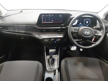 Used Hyundai BAYON 2024 for sale - 79207561: Photo