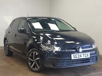 Used Volkswagen Polo 2024 for sale - 78317793: Photo