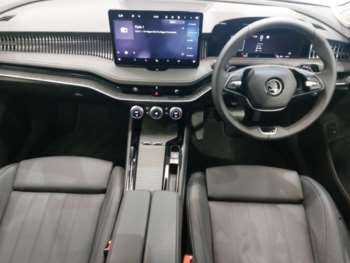 Used Skoda Superb 2024 for sale - 74694008: Photo