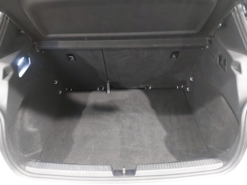 Used Volkswagen ID.3 2022 for sale - 78126173: Photo 8