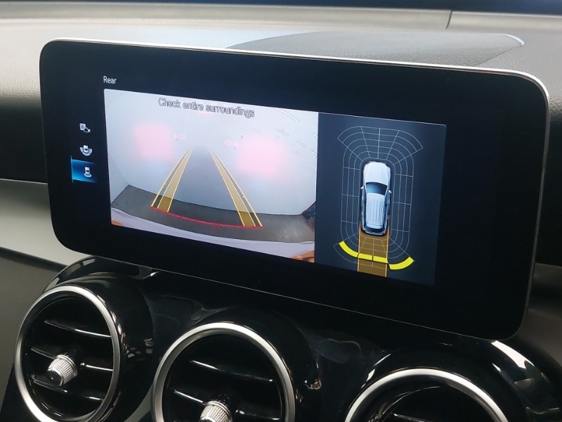 Used Mercedes-Benz GLC 2020 for sale - 76664057: Photo 17