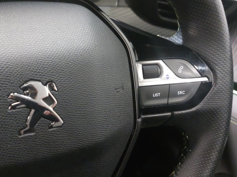 Used Peugeot 2008 2022 for sale - 77782640: Photo 16