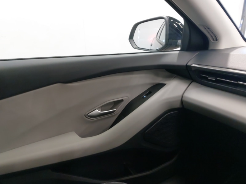 Used Ford Explorer 2025 for sale - 76707963: Photo 16