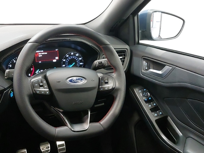 Used Ford Focus 2018 for sale - 77999940: Photo 10