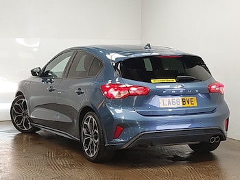 Used Ford Focus 2018 for sale - 77999940: Photo