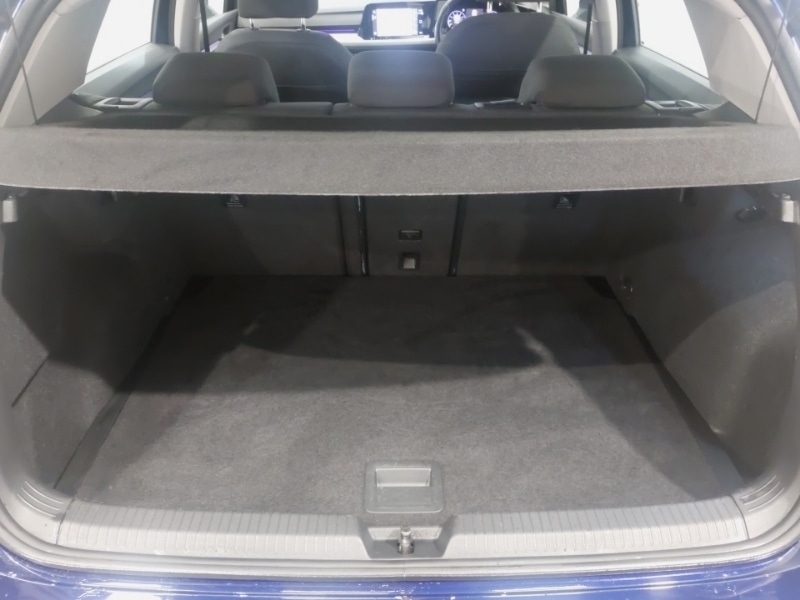 Used Volkswagen Golf 2023 for sale - 77126404: Photo 8