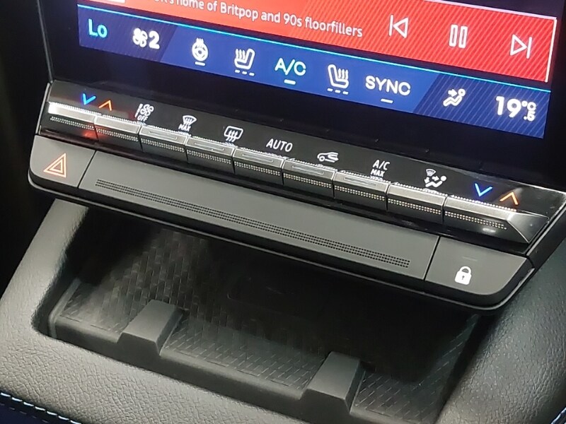 Used Renault Scenic E-Tech 2024 for sale - 77518165: Photo 13