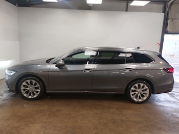 Used Skoda Superb 2024 for sale - 78670150: Photo