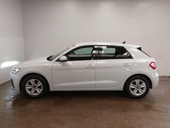 Used Audi A1 2023 for sale - 77947701: Photo