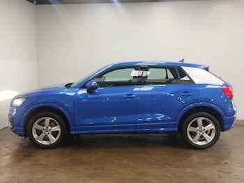 Used Audi Q2 2017 for sale - 77610938: Photo