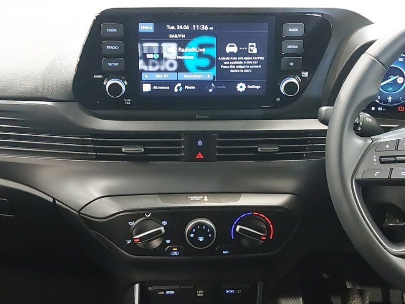 2021 Hyundai i20 1.0T GDi 48V MHD SE Connect 5dr Hatchback Petrol Manual - Picture 10 of 19