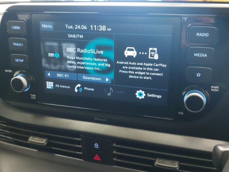2021 Hyundai i20 1.0T GDi 48V MHD SE Connect 5dr Hatchback Petrol Manual - Picture 14 of 19