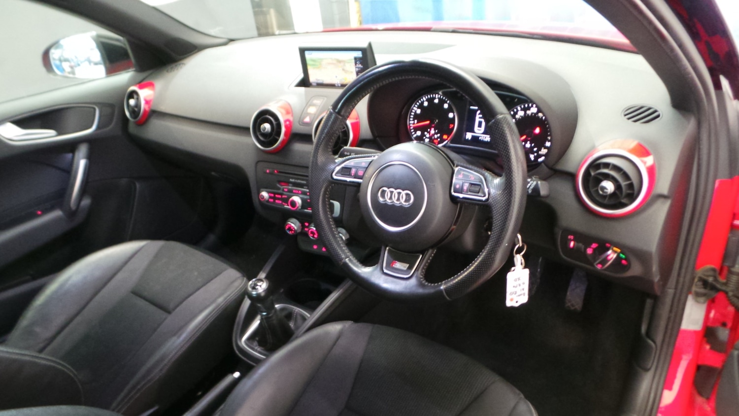 Used Audi A1 2014 for sale - 76170922: Photo 15