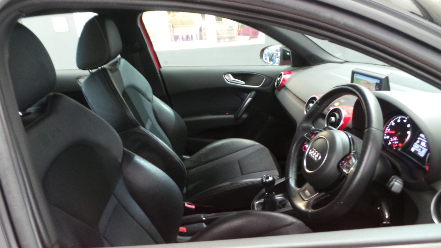 Used Audi A1 2014 for sale - 76170922: Photo 17