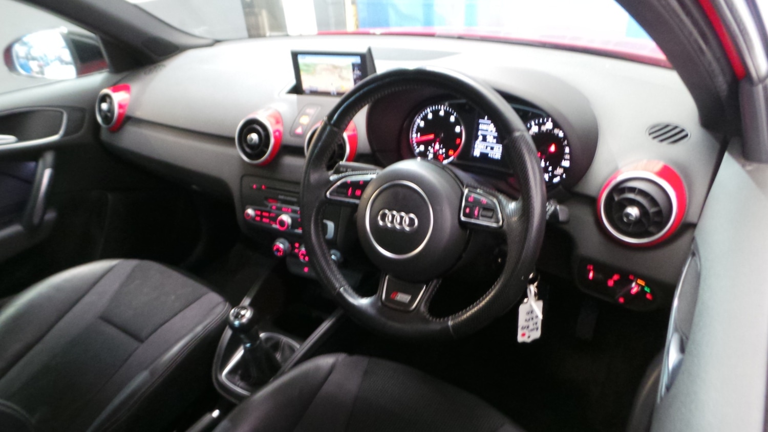 Used Audi A1 2014 for sale - 76170922: Photo 3