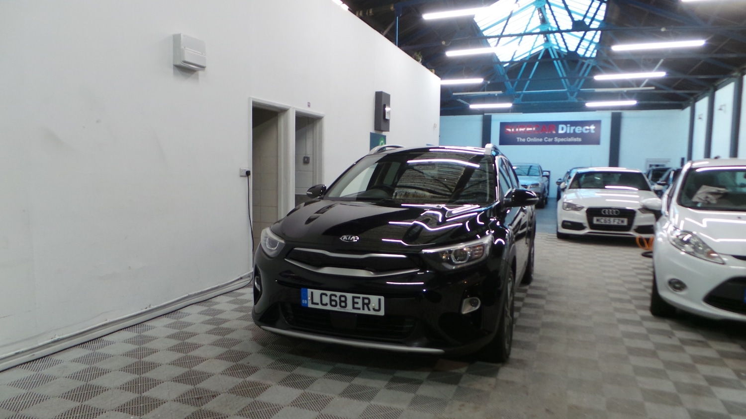 Used Kia Stonic 2018 for sale - 76412123: Photo 21