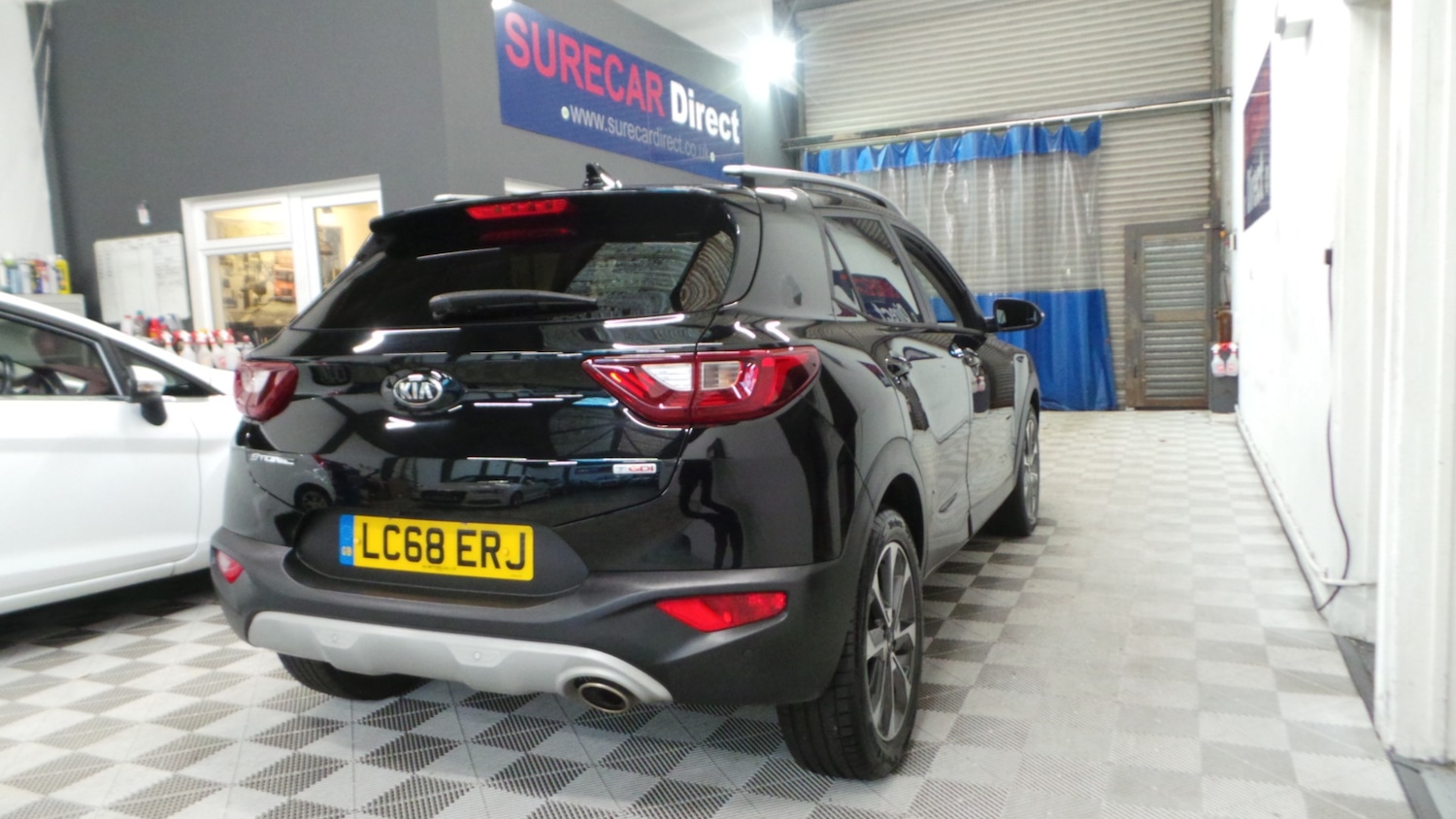 Used Kia Stonic 2018 for sale - 76412123: Photo 7