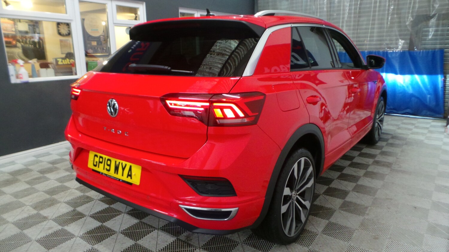 Used Volkswagen T-Roc 2019 for sale - 77519578: Photo 11
