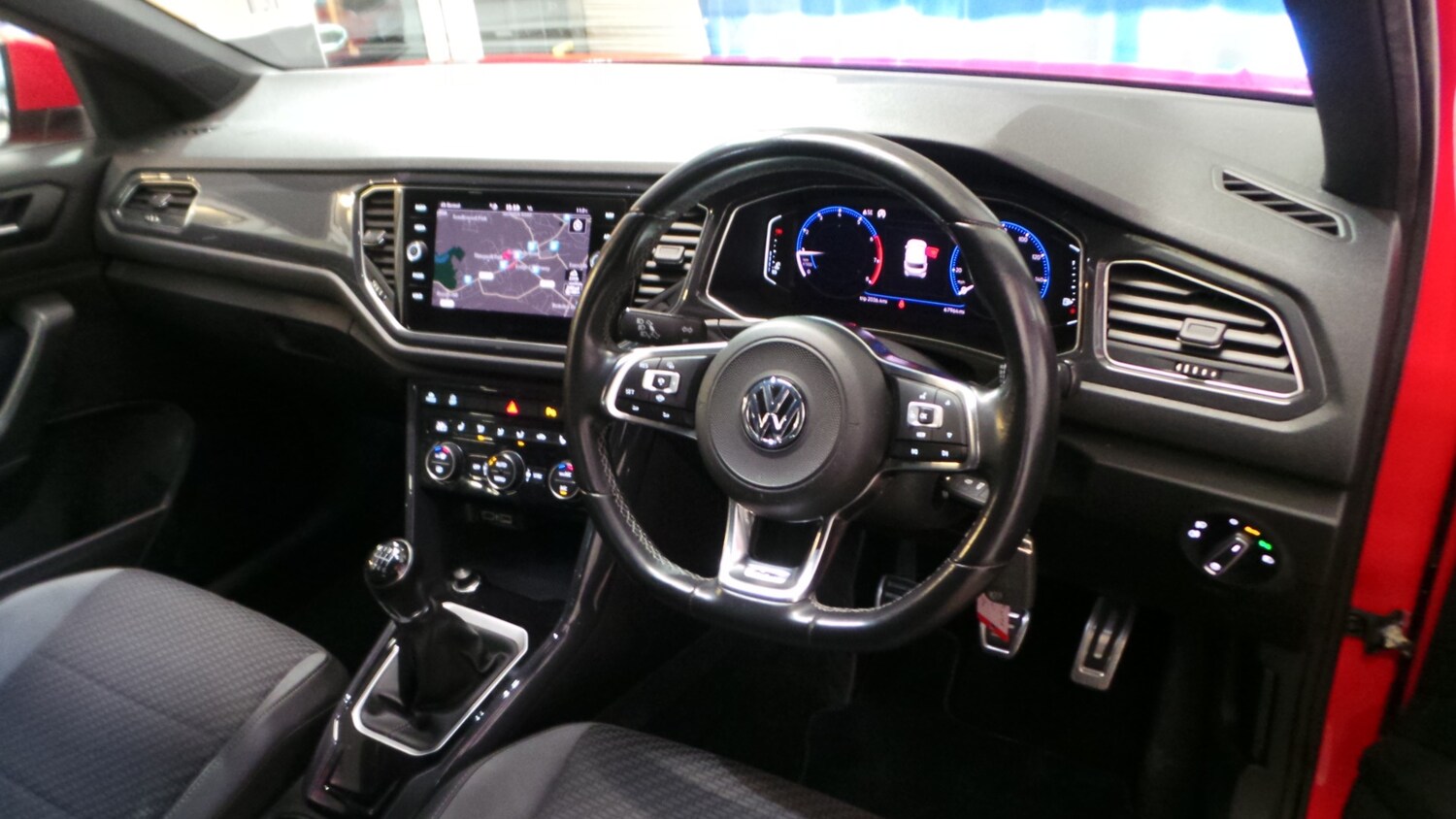 Used Volkswagen T-Roc 2019 for sale - 77519578: Photo 18