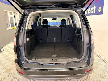 Used Ford Galaxy 2017 for sale - 79124815: Photo