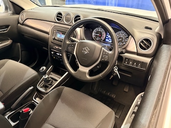 Used Suzuki Vitara 2020 for sale - 79152573: Photo