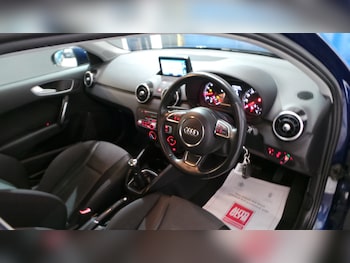 Used Audi A1 2016 for sale - 76541757: Photo