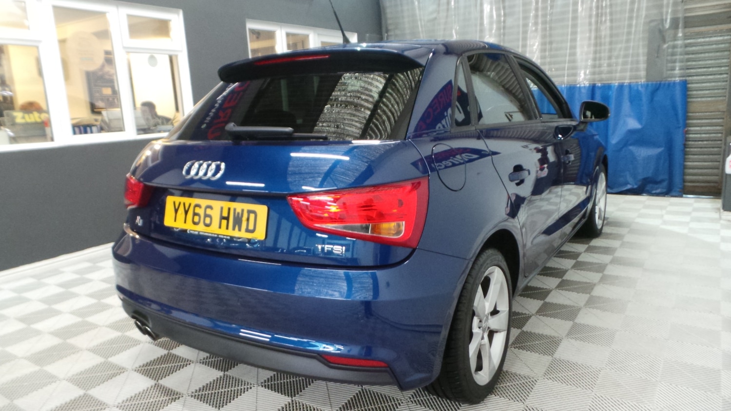 Used Audi A1 2016 for sale - 76541757: Photo 4