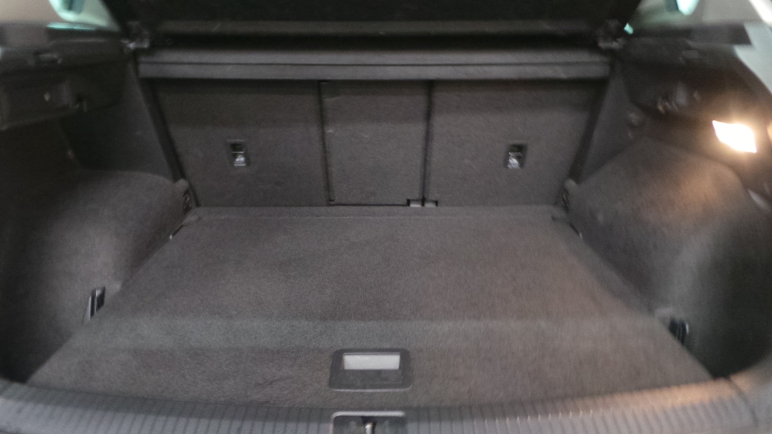 Used Volkswagen Tiguan 2016 for sale - 76706112: Photo 18