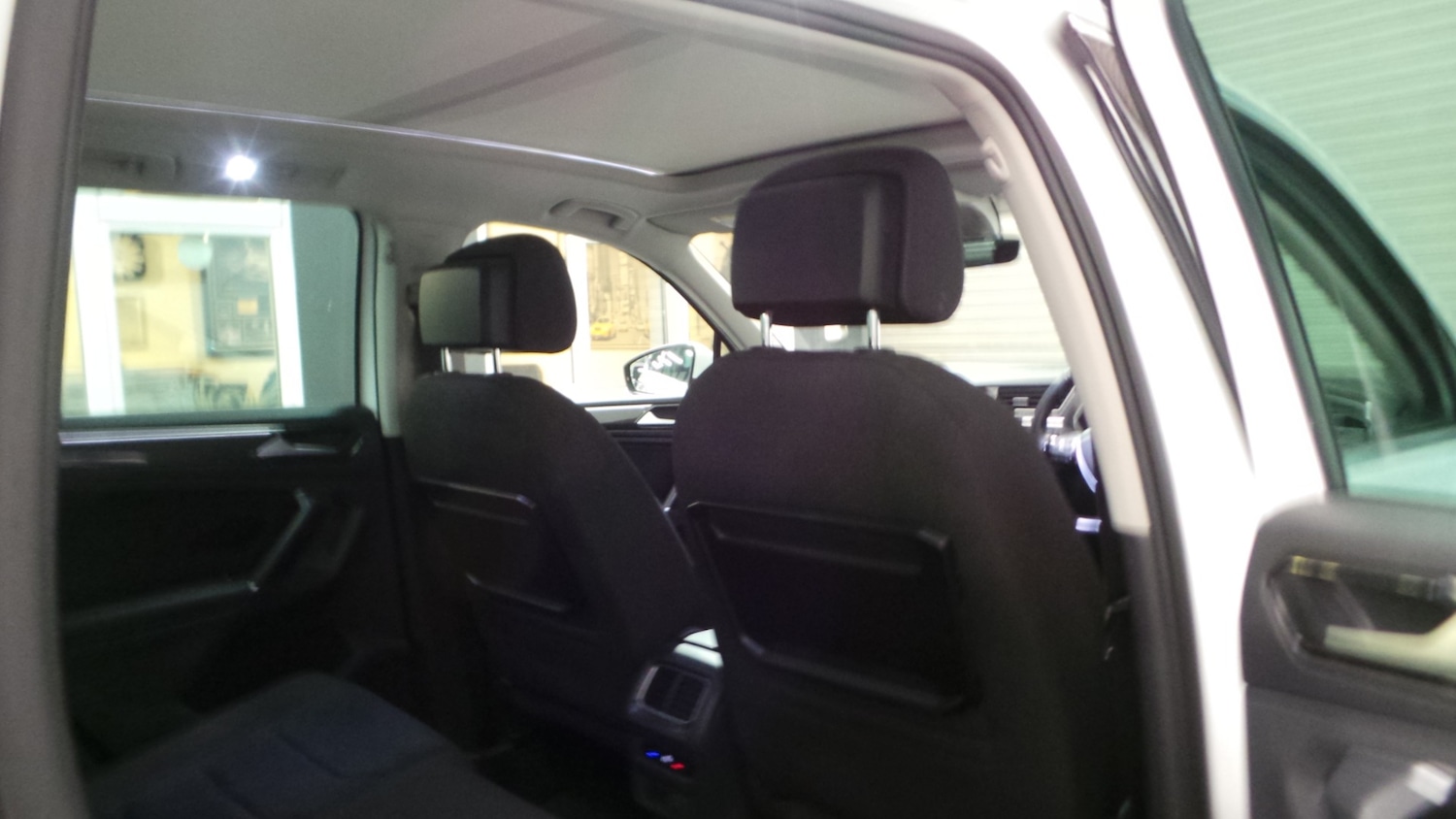 Used Volkswagen Tiguan 2016 for sale - 76706112: Photo 30