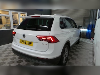 Used Volkswagen Tiguan 2016 for sale - 76706112: Photo