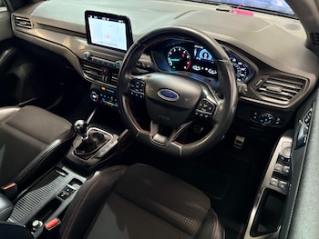 Used Ford Focus 2019 for sale - 78917601: Photo