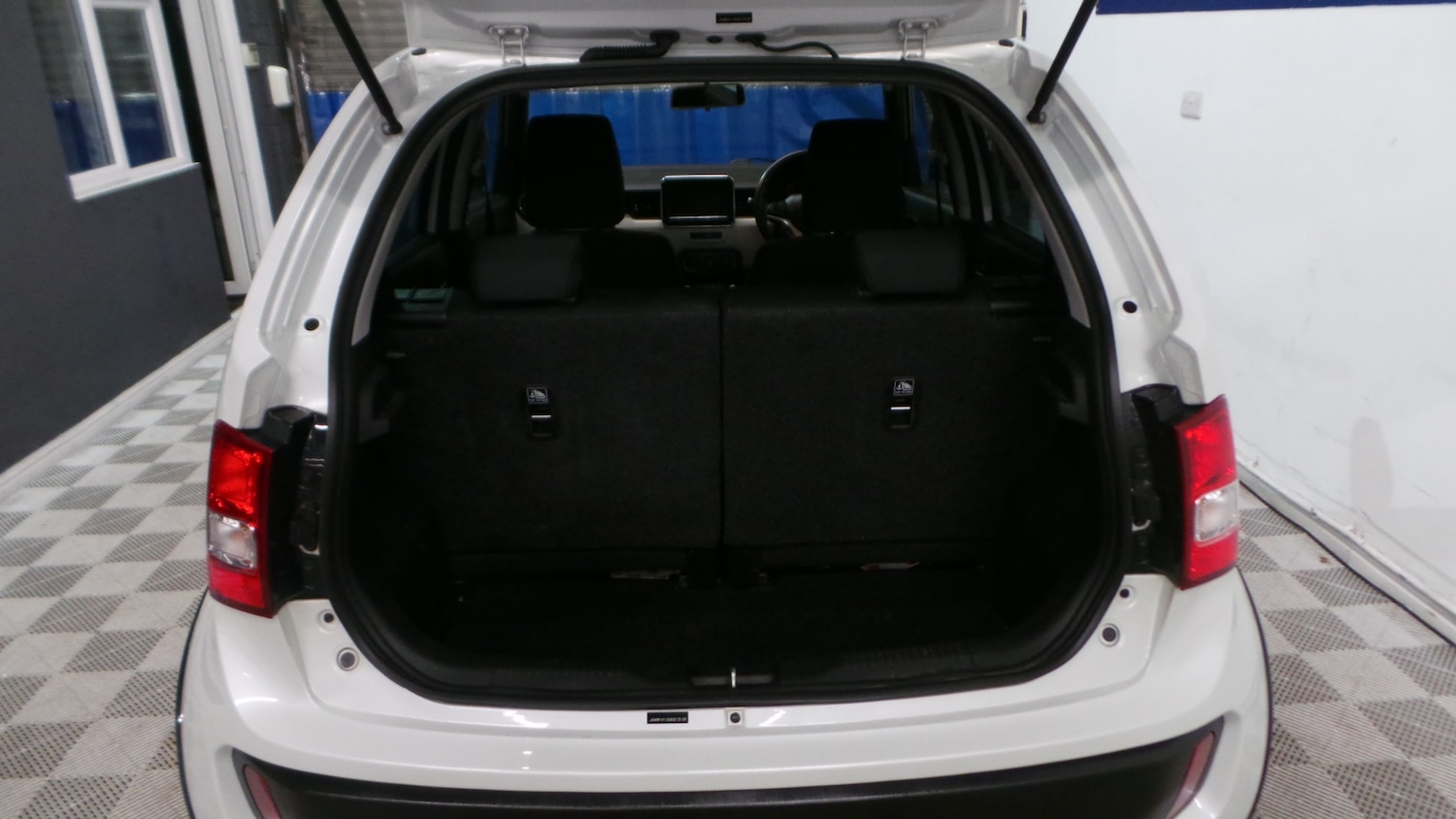 Used Suzuki Ignis 2019 for sale - 76709777: Photo 8