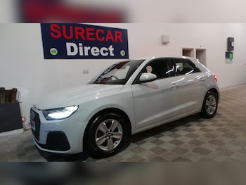 2019 (19) - 25 TFSI SE 5dr