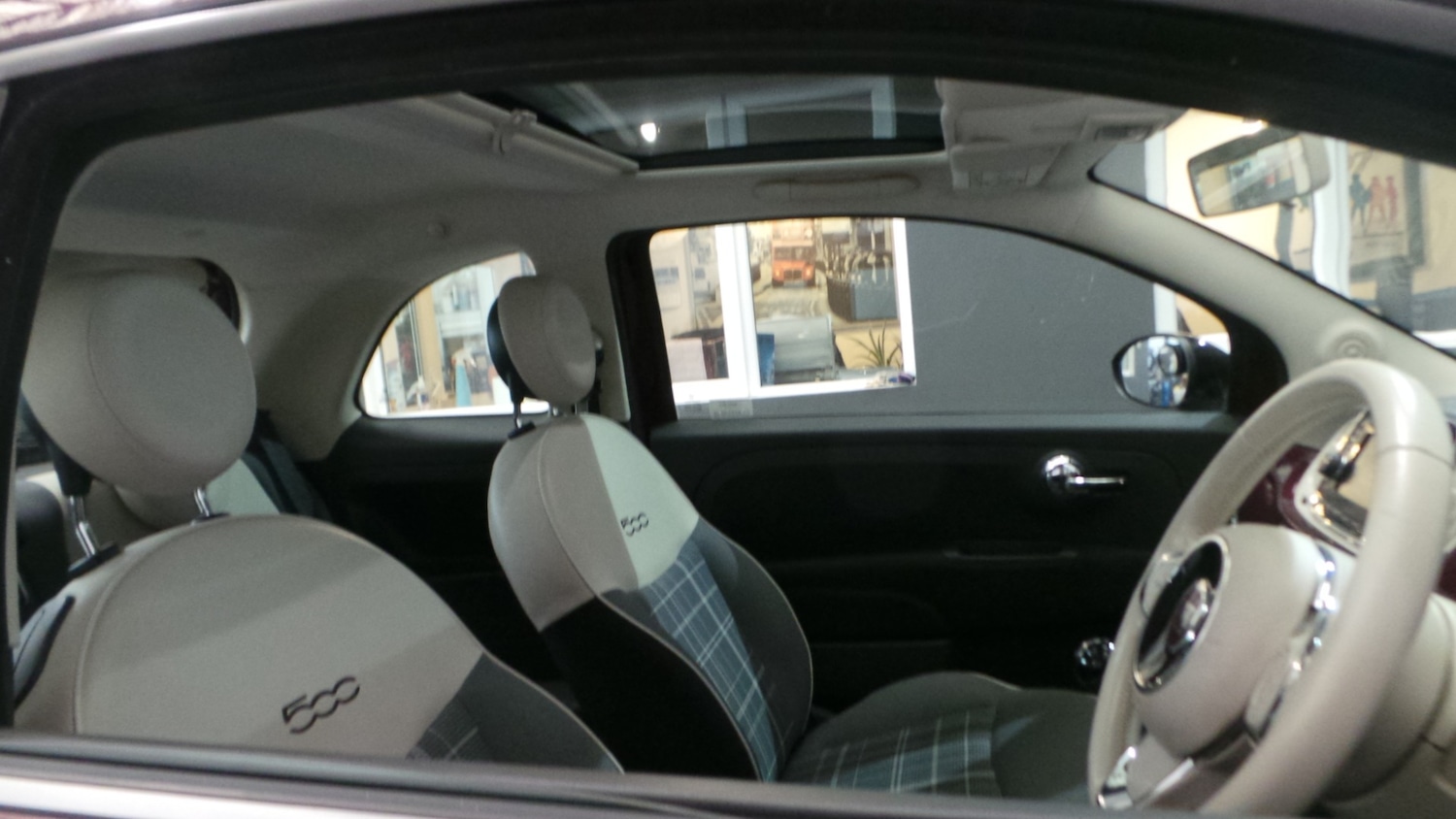 Used Fiat 500 2015 for sale - 77629541: Photo 22