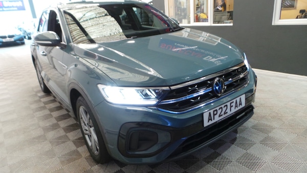 Used Volkswagen T-Roc 2022 for sale - 76300557: Photo 24