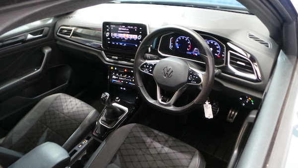 Used Volkswagen T-Roc 2022 for sale - 76300557: Photo 27