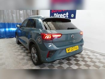 Used Volkswagen T-Roc 2022 for sale - 76300557: Photo 2