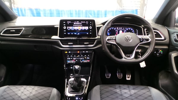 Used Volkswagen T-Roc 2022 for sale - 76300557: Photo 3