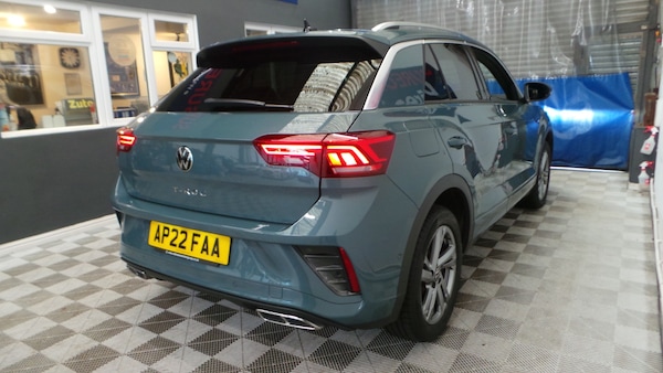 Used Volkswagen T-Roc 2022 for sale - 76300557: Photo 4