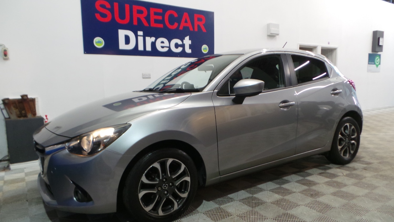 Used Mazda Mazda2 2015 for sale - 76491059: Photo 1