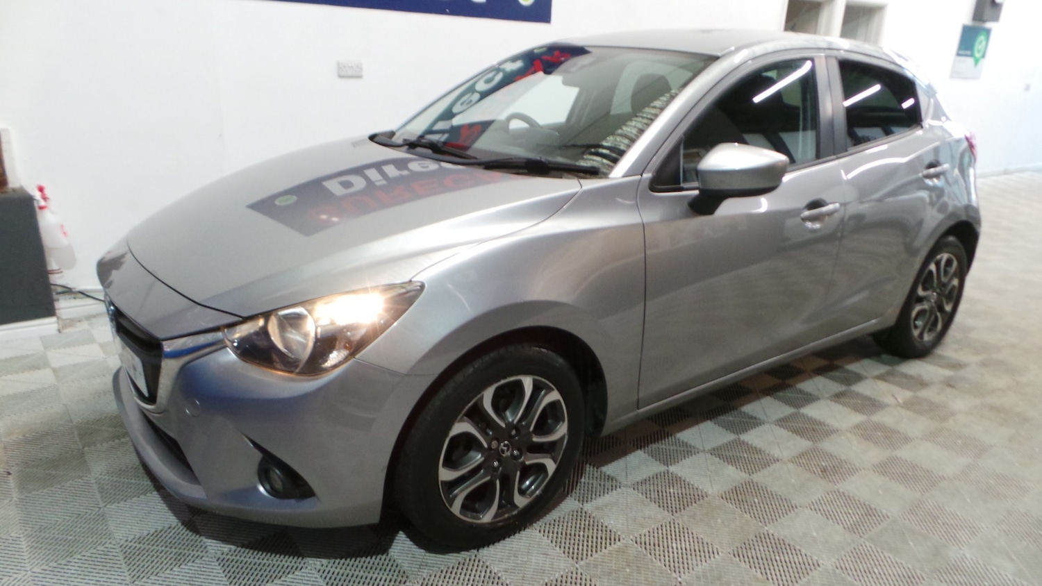 Used Mazda Mazda2 2015 for sale - 76491059: Photo 7