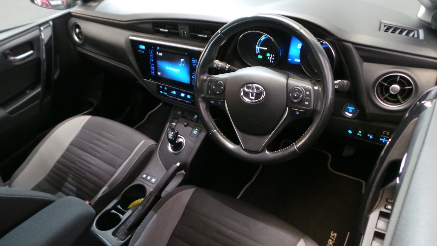 Used Toyota Auris 2018 for sale - 76706648: Photo 35