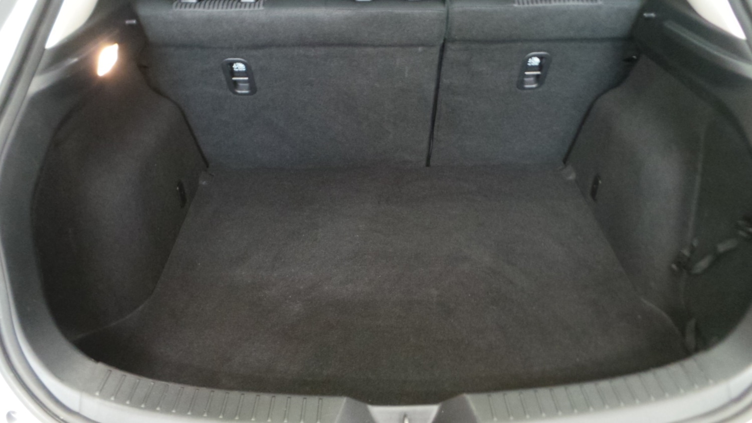 Used Mazda Mazda3 2016 for sale - 77961757: Photo 14