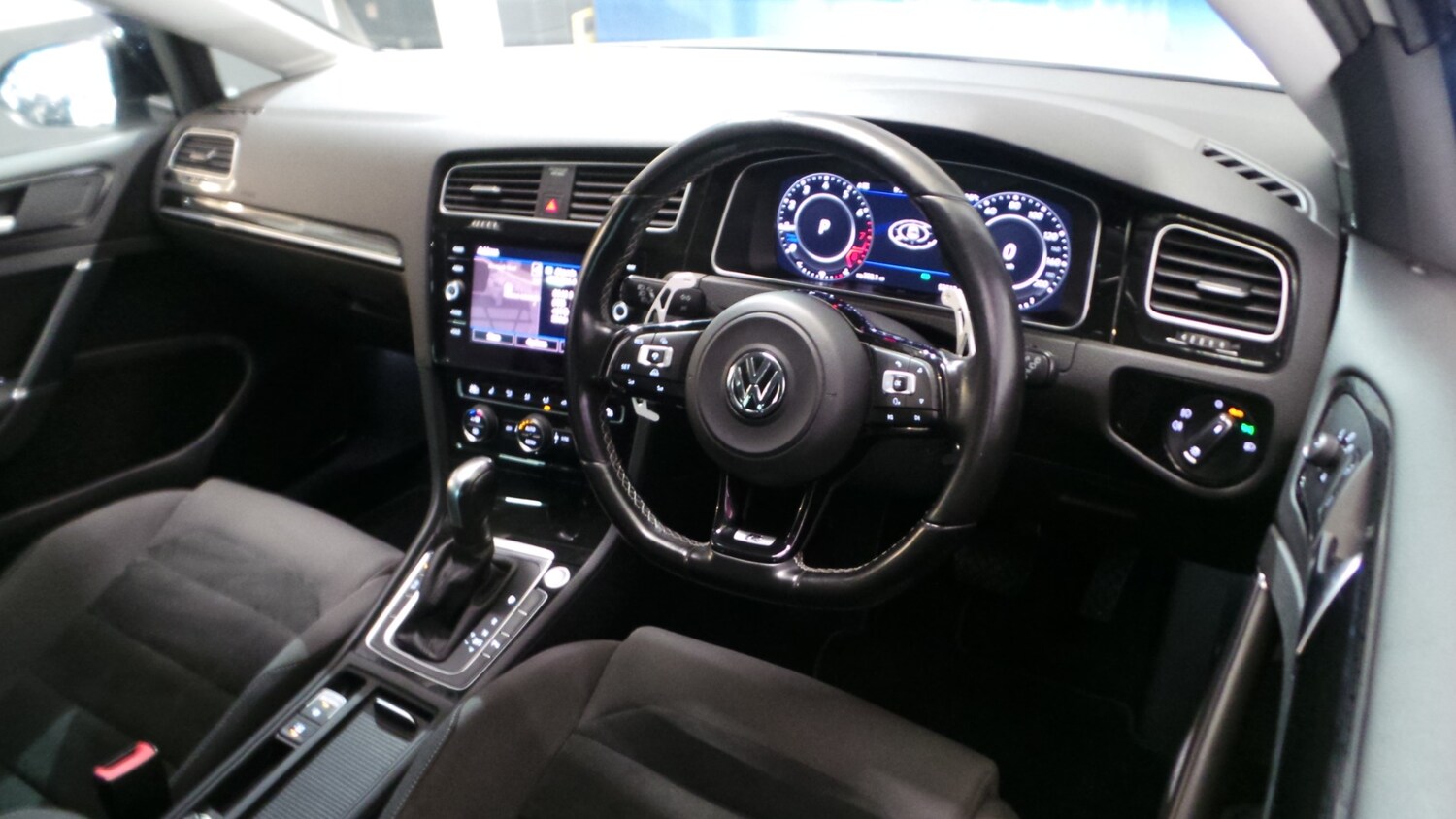 Used Volkswagen Golf 2020 for sale - 76363458: Photo 3