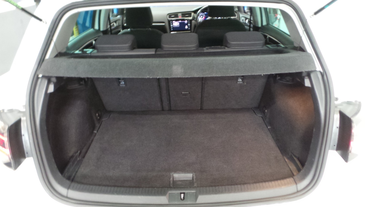 Used Volkswagen Golf 2020 for sale - 76363458: Photo 9