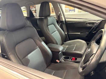 Used Toyota Auris 2018 for sale - 78420747: Photo