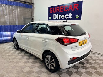 Used Hyundai i20 2018 for sale - 78643705: Photo