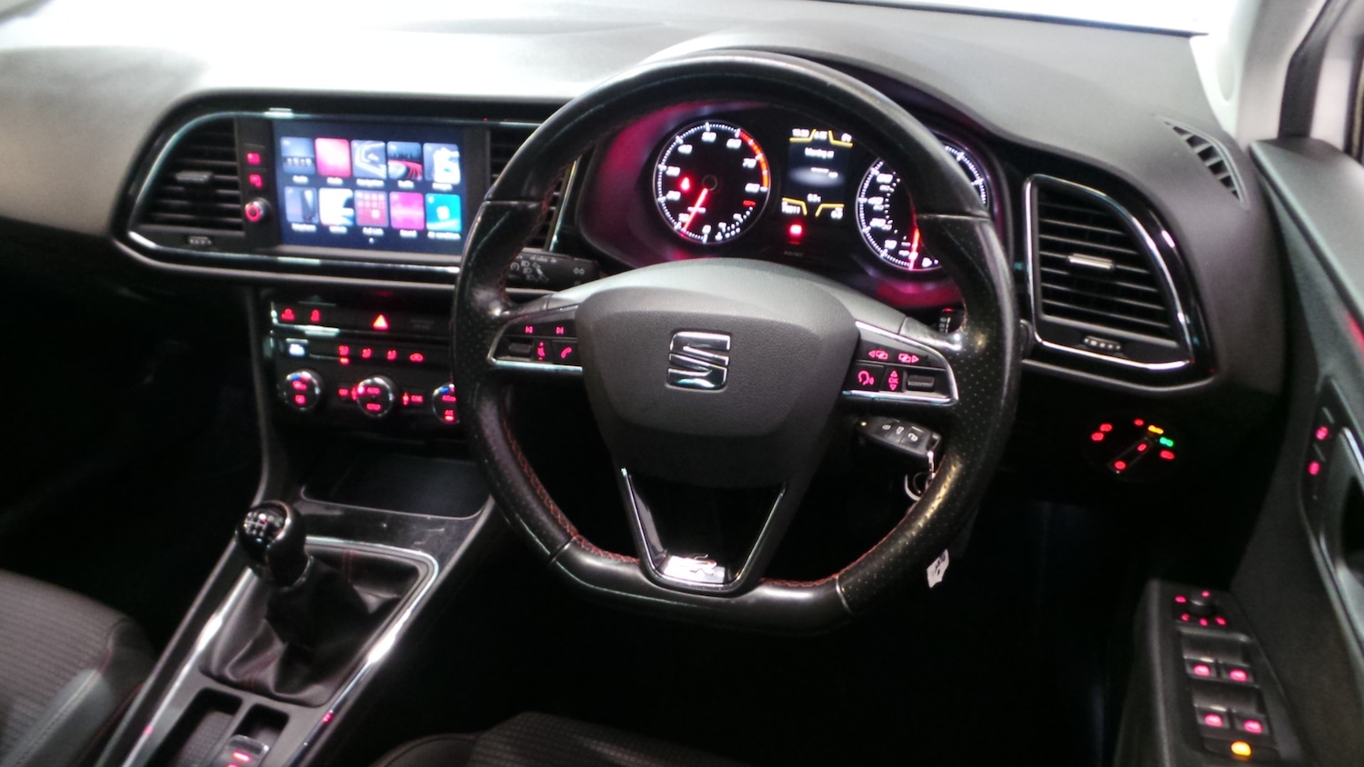 Used SEAT Leon 2017 for sale - 77339518: Photo 22